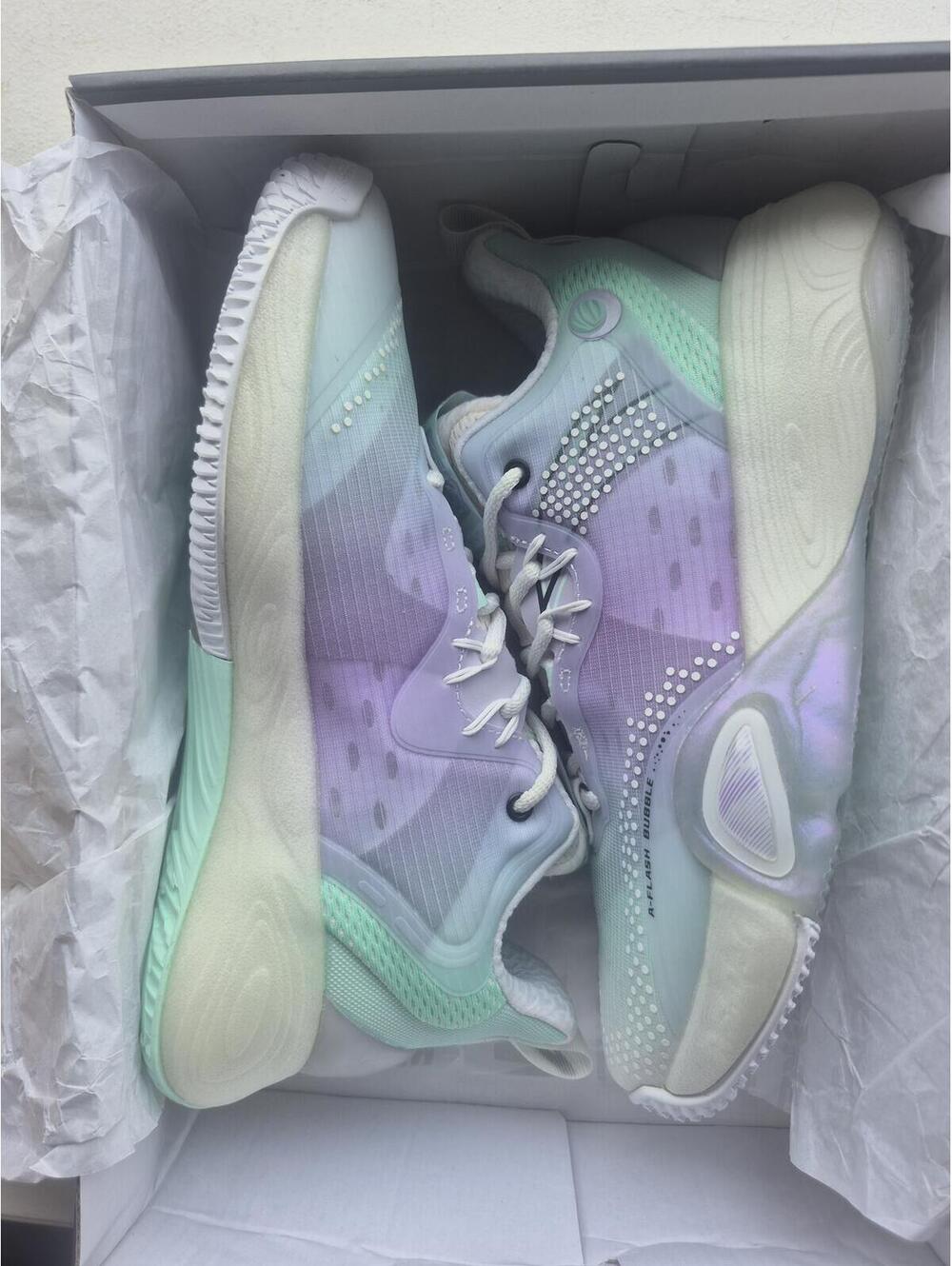 ANTA-Bubble Bomb 'White Blue Purple Size 8.5 Mens New